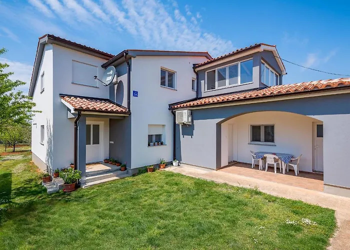 Nelle Apartamento Pula