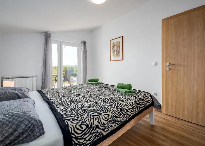 Nelle Apartment Pula